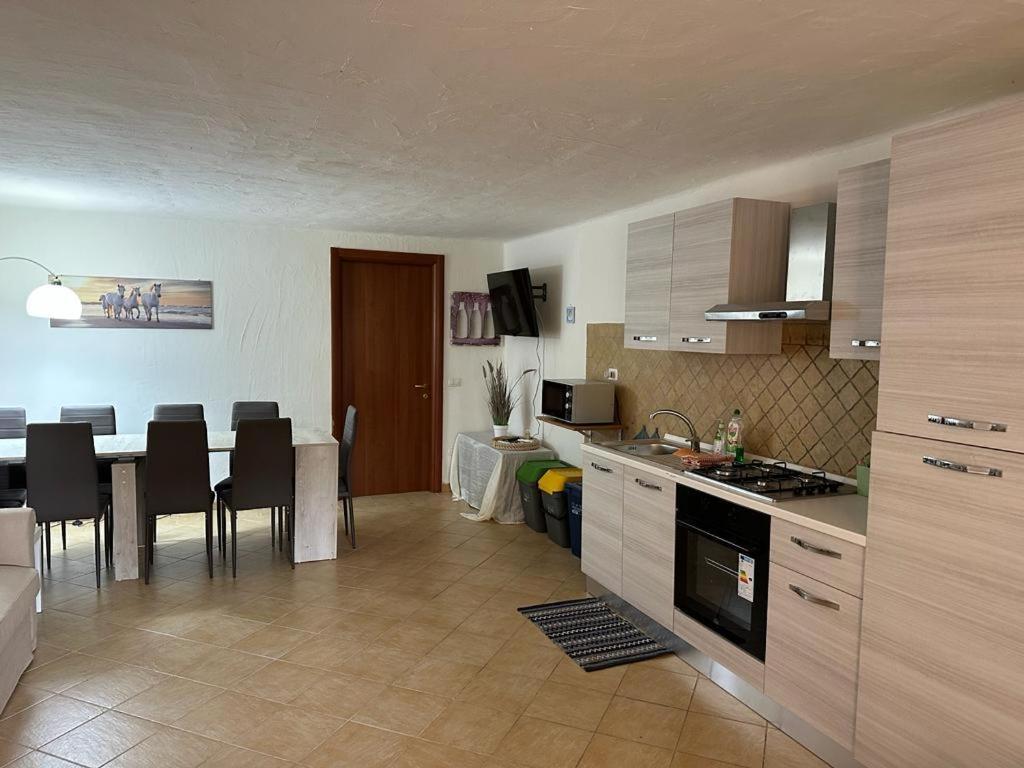 Lightblue-Celeste Central Apartment In Porto Rotondo Zewnętrze zdjęcie