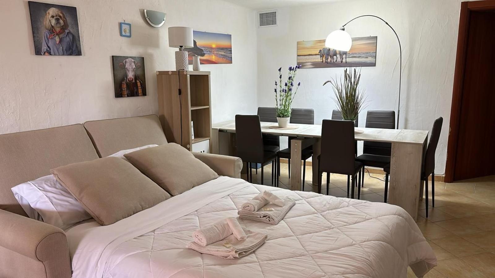 Lightblue-Celeste Central Apartment In Porto Rotondo Zewnętrze zdjęcie